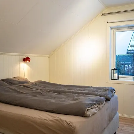 Cozy House In 10 Minutes To Center